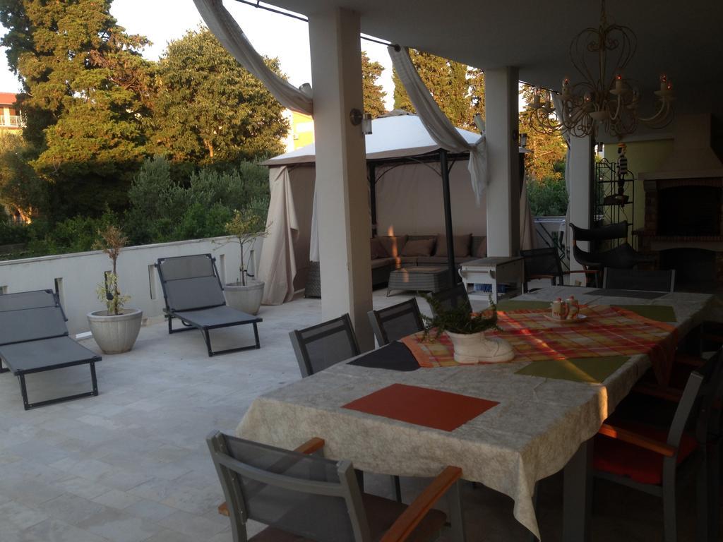 Apartments Casa Nostra Биоград-на-Мору Номер фото